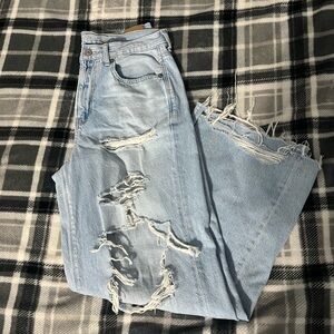 NWOT AE Jean 6S